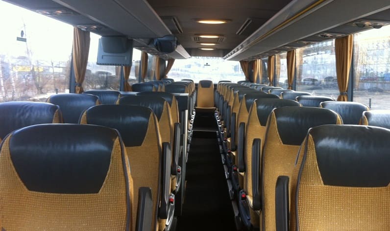 Italy: Coaches agency in Lombardy in Lombardy and Pavia